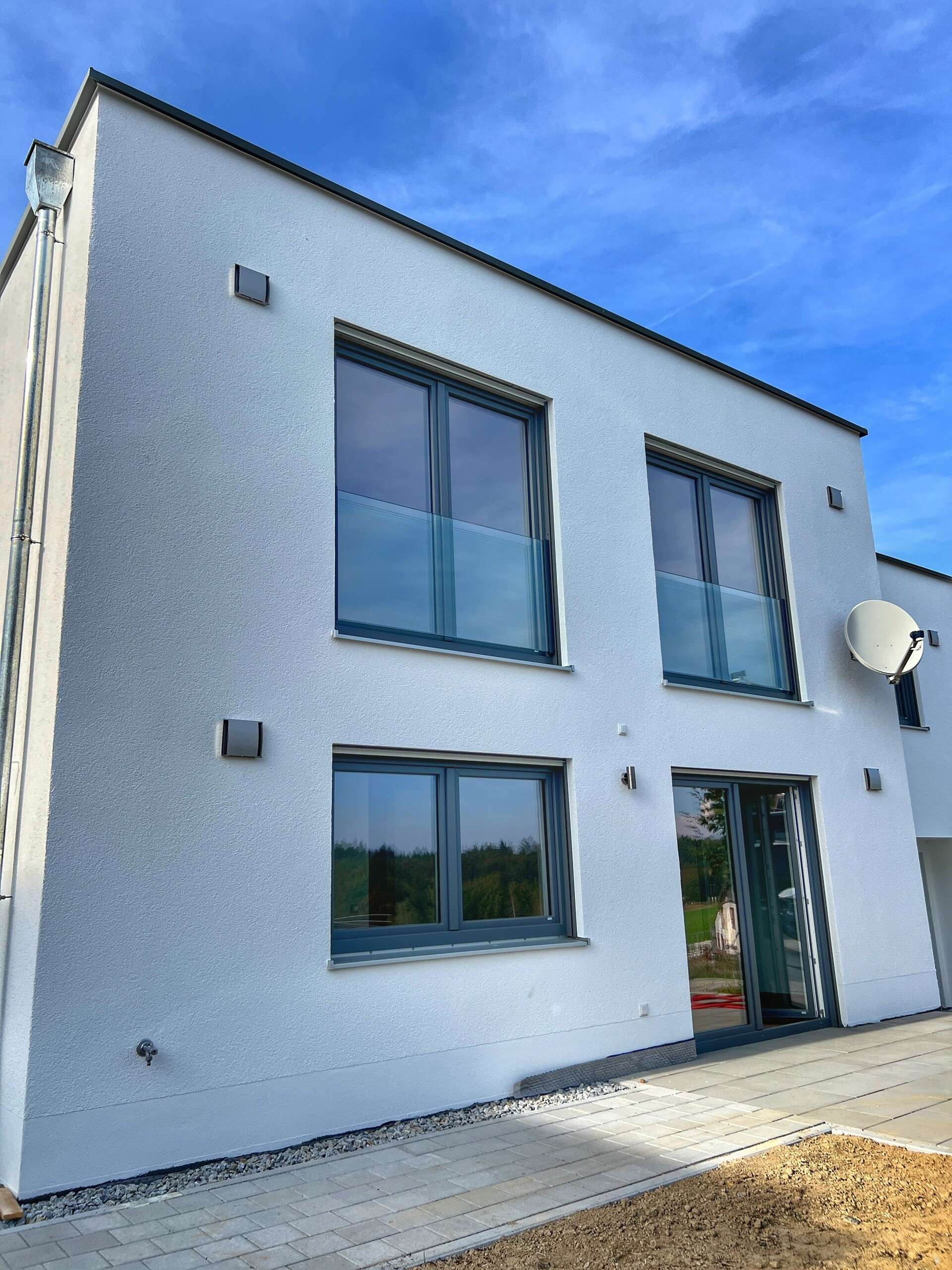 Durchdachtes Wohnen am Stadtrand von Passau – Moderne Bauweise und höchste Qualität – Haus in Tiefenbach