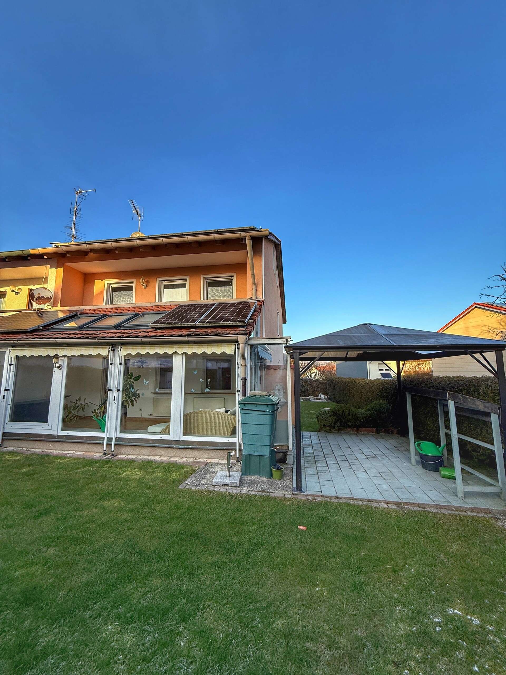 Familienfreundliches Wohnen in Ruhstorf/Schmidham – Doppelhaushälfte mit Charme – Haus in Ruhstorf an der Rott