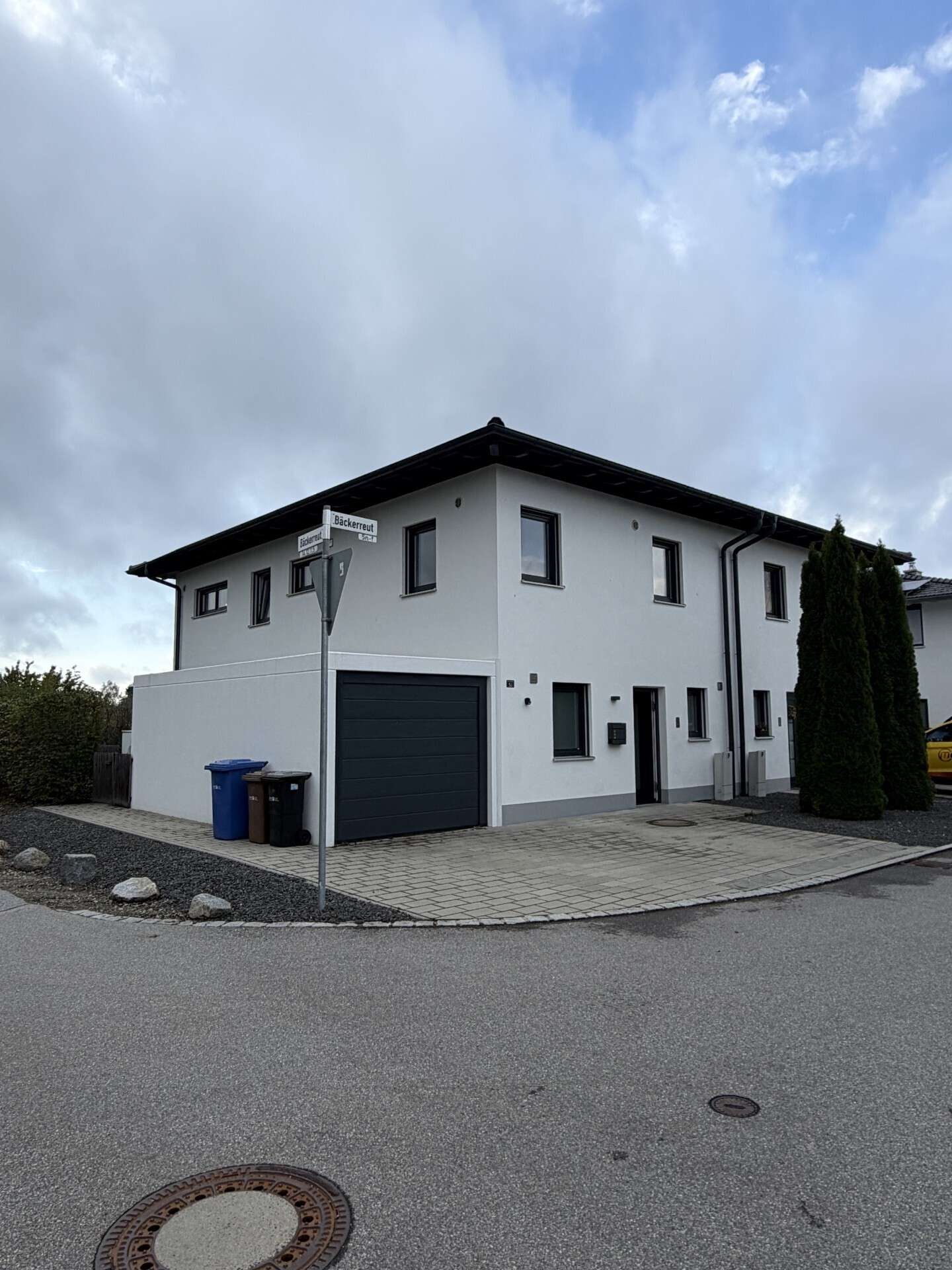 Familienfreundliche Doppelhaushälfte in attraktiver Stadtrandlage von Passau – Haus in Tiefenbach