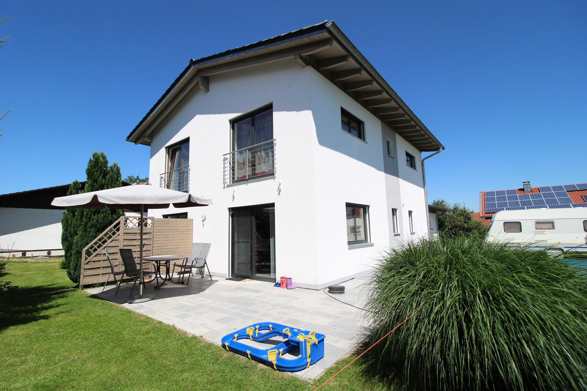 Aussen-Terrasse