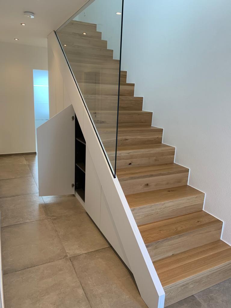 Treppe-Glas