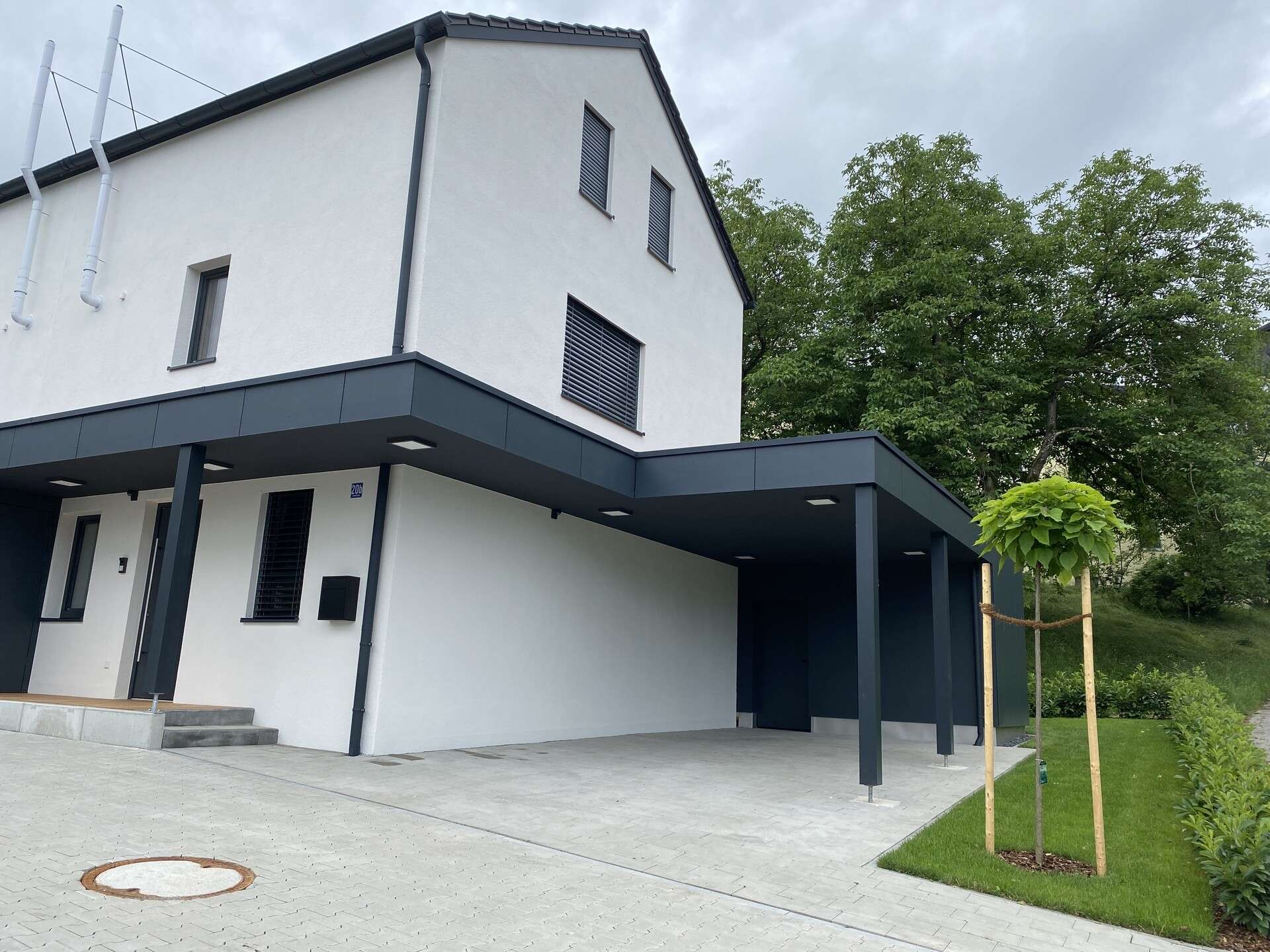 Doppelhaushälfte in ökologischer Holzständerbauweise im Ortsteil Mariahilf zu vermieten – Haus in Passau