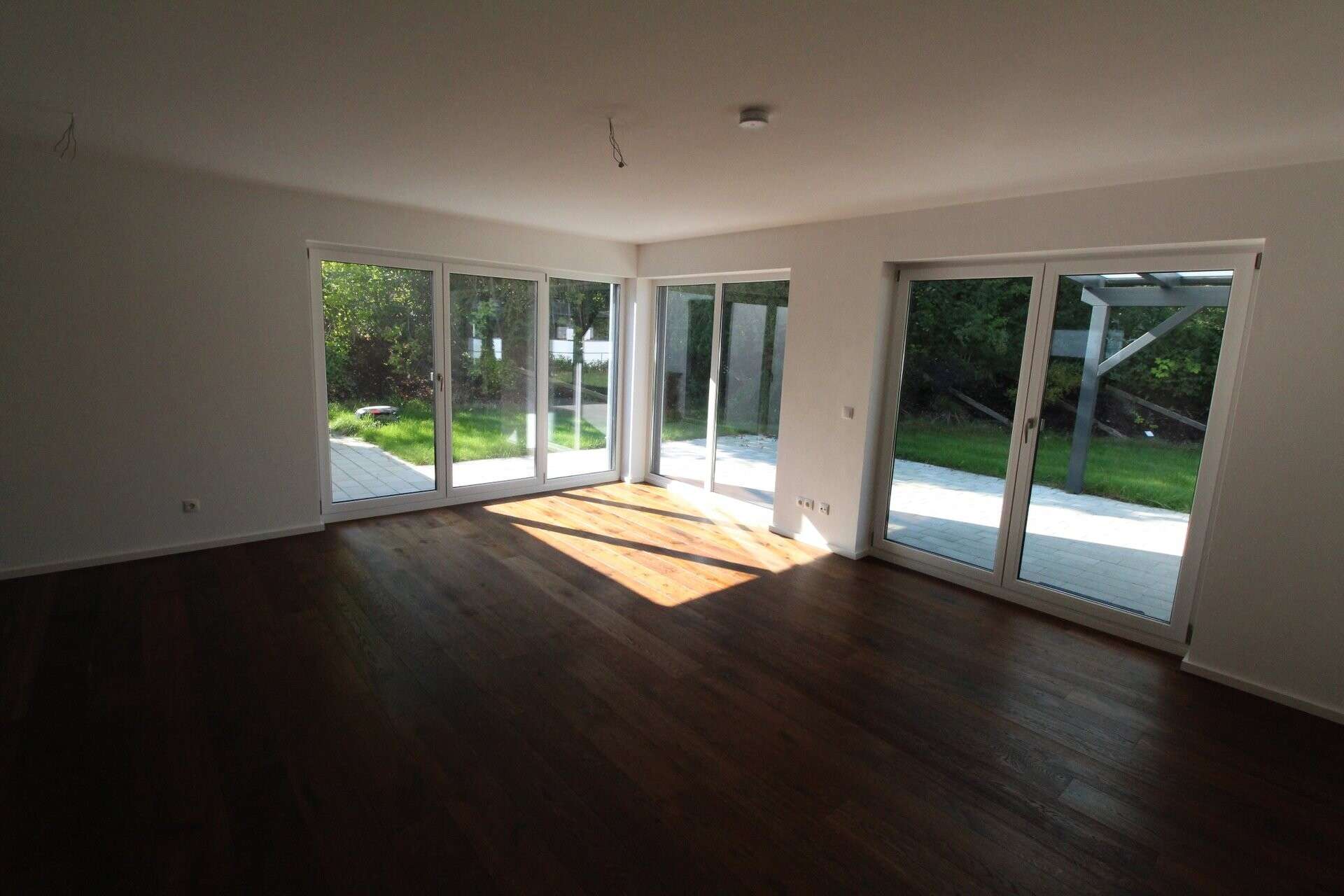Charmante & Hochwertige 3-Zimmer-Perle mit Garten – Zentral in Passau! – Wohnung in Passau