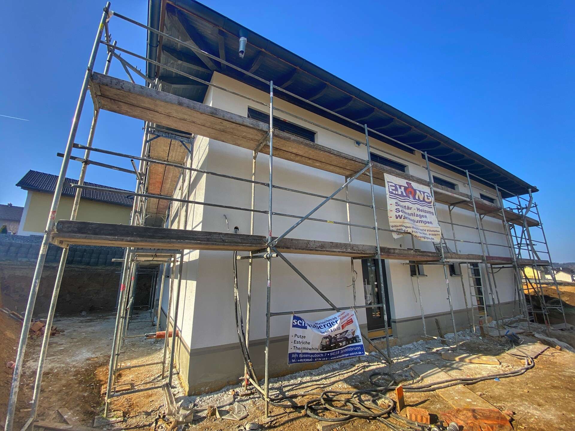 Moderne Doppelhaushälfte in Neukirchen vorm Wald ab 01.07.2022 zu vermieten – Haus in Neukirchen vorm Wald