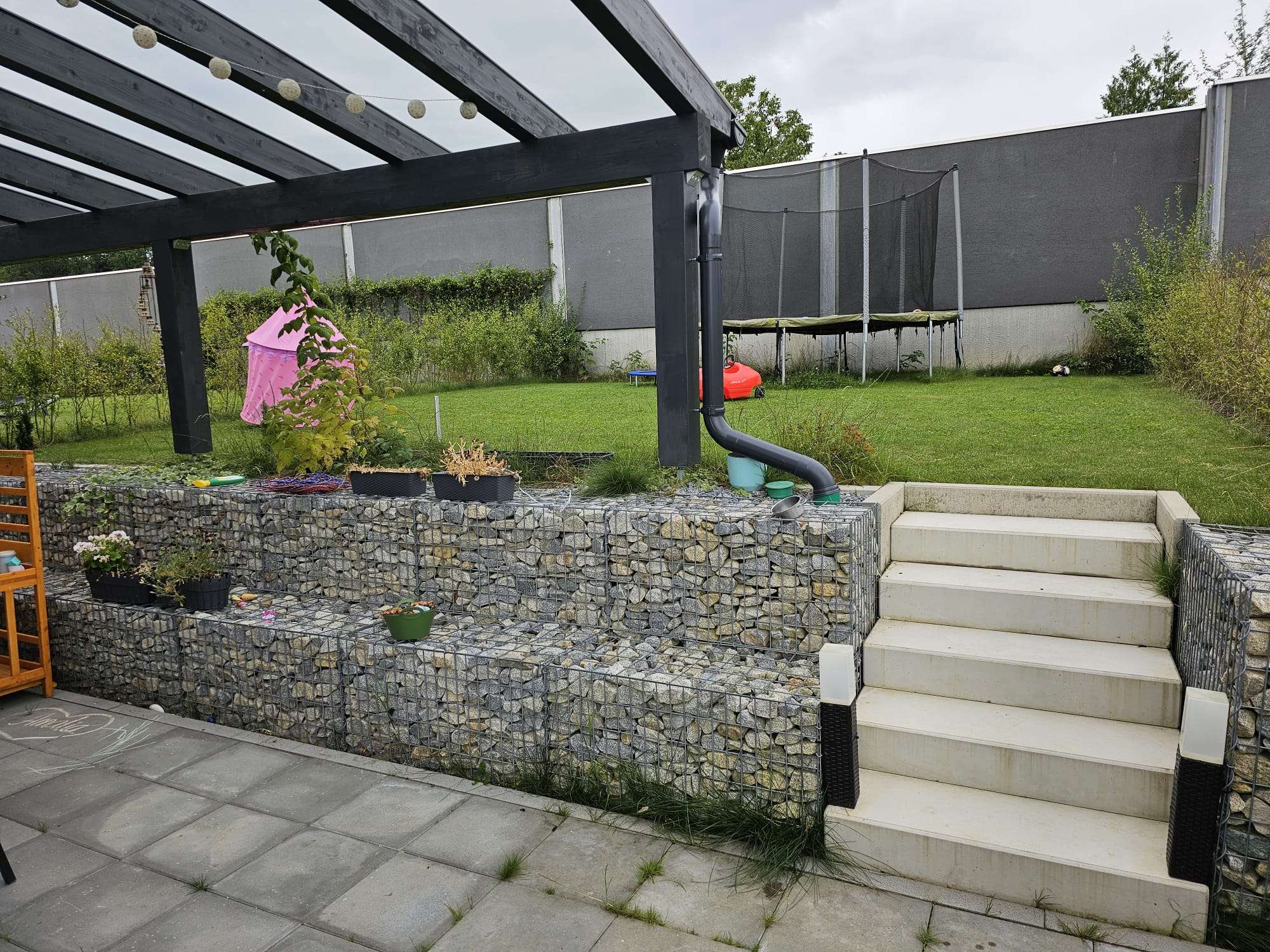 Moderne Doppelhaushälfte an der Stadtgrenze Passau mit Terrasse – Doppelhaushälfte in Tiefenbach