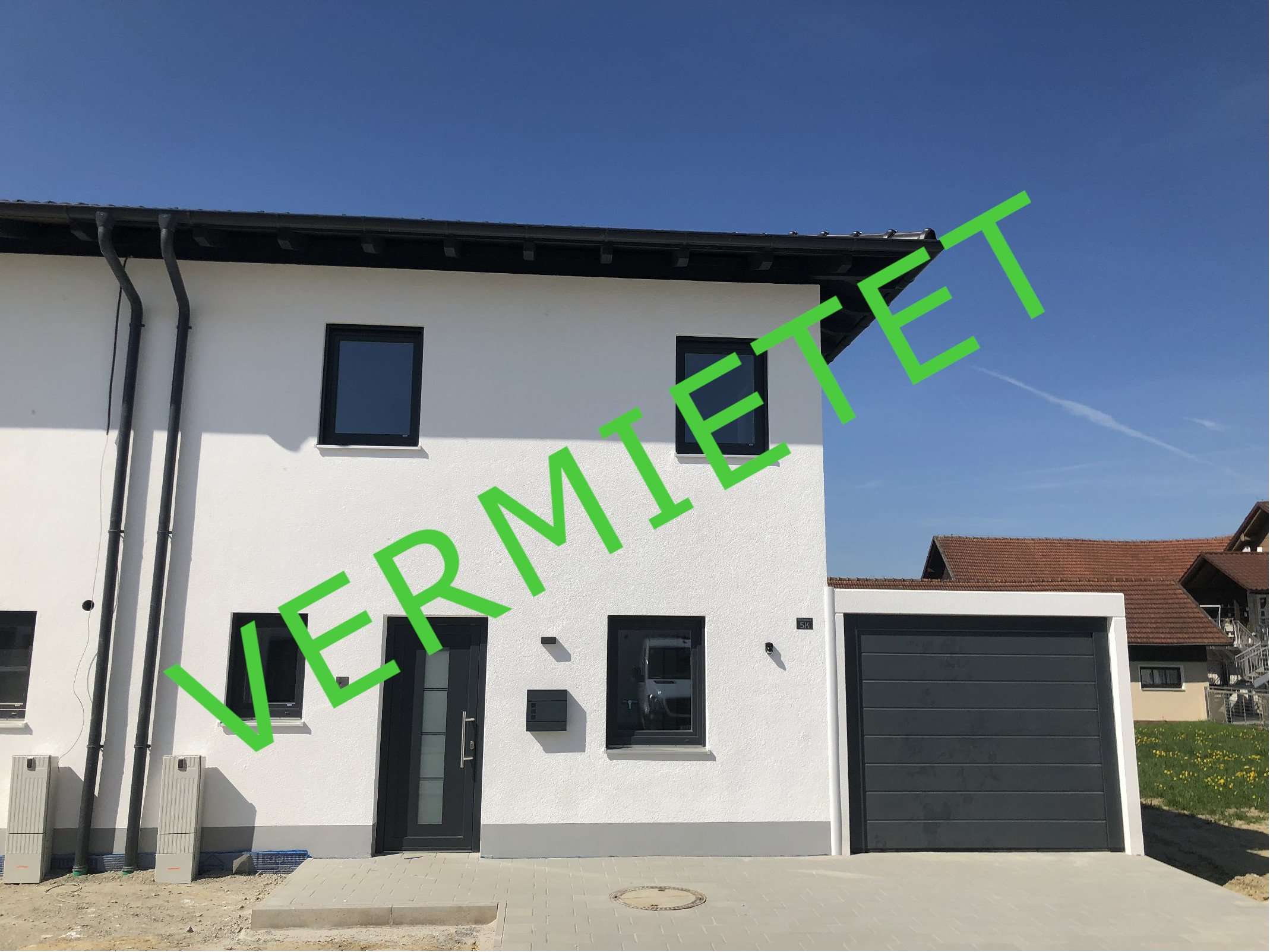 Moderne Doppelhaushälfte in Bäckerreut bei Patrching – Doppelhaushälfte in Tiefenbach