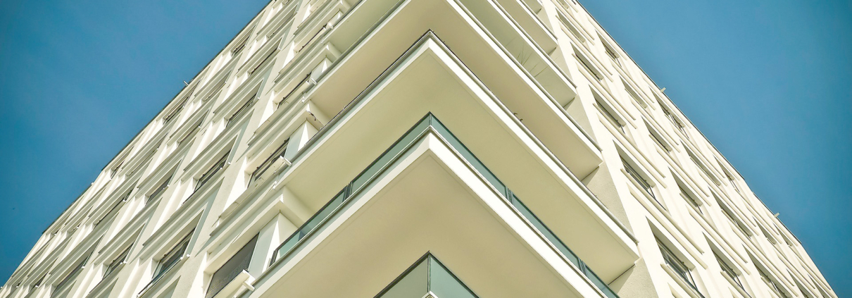 Mieten-steigen_architecture-1517575_1920_MichaelGaide_Pixabay